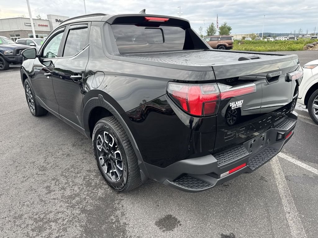 Certified Used 2022 Black Hyundai SEL Premium image 6