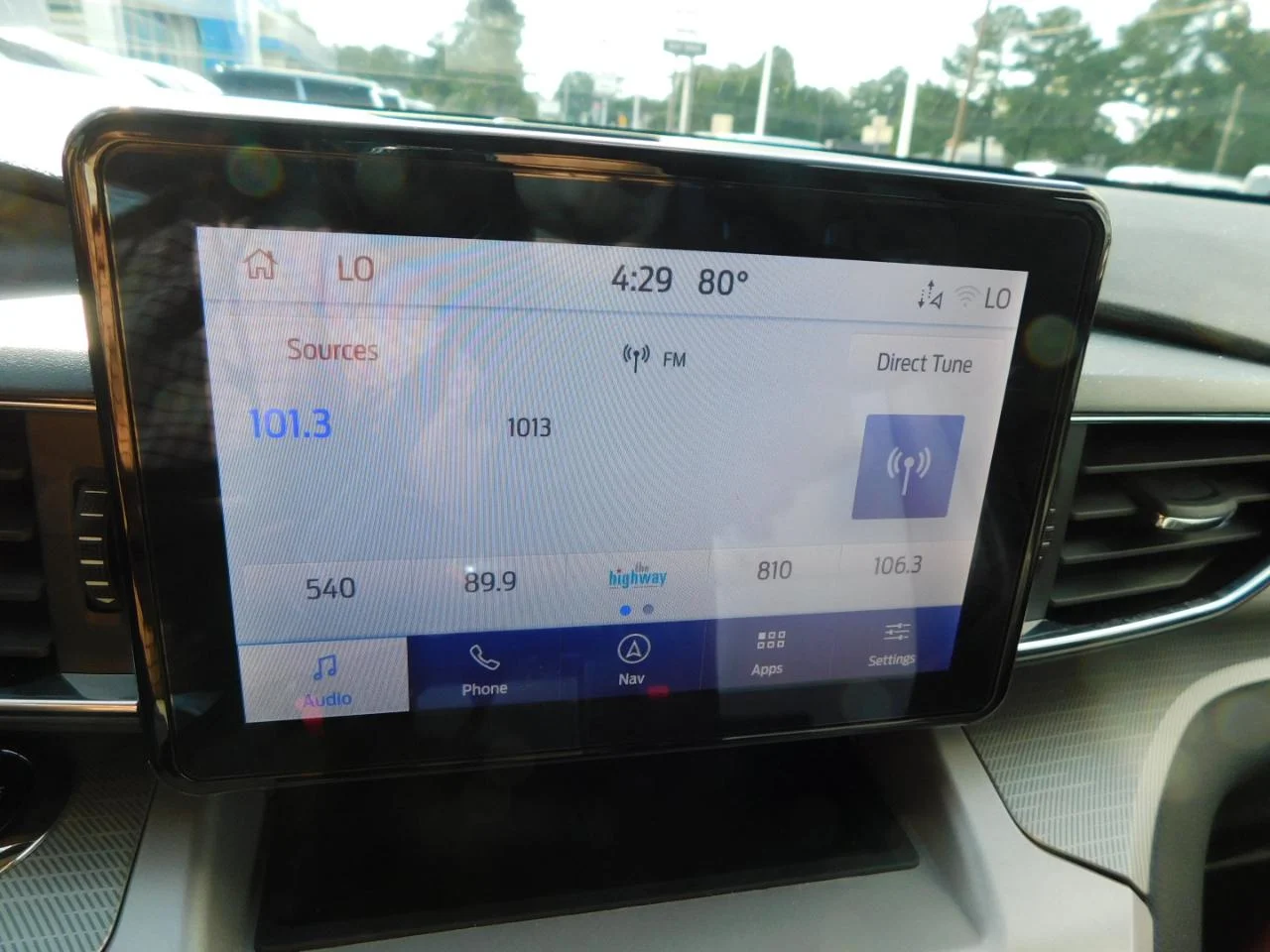 Used 2024 Carbonized Gray Metallic Ford XLT RWD image 40