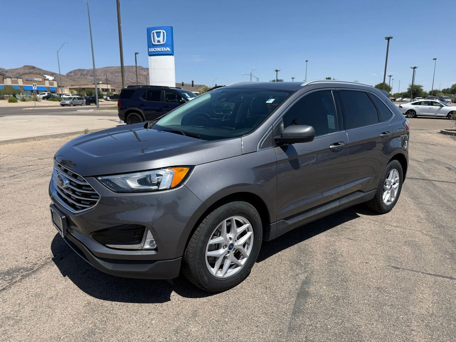 2021 Ford Edge