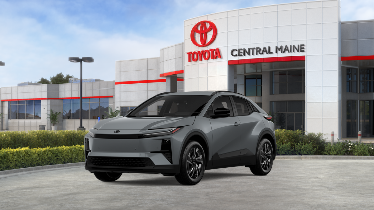2026 Toyota C-HR SE AWD's photo
