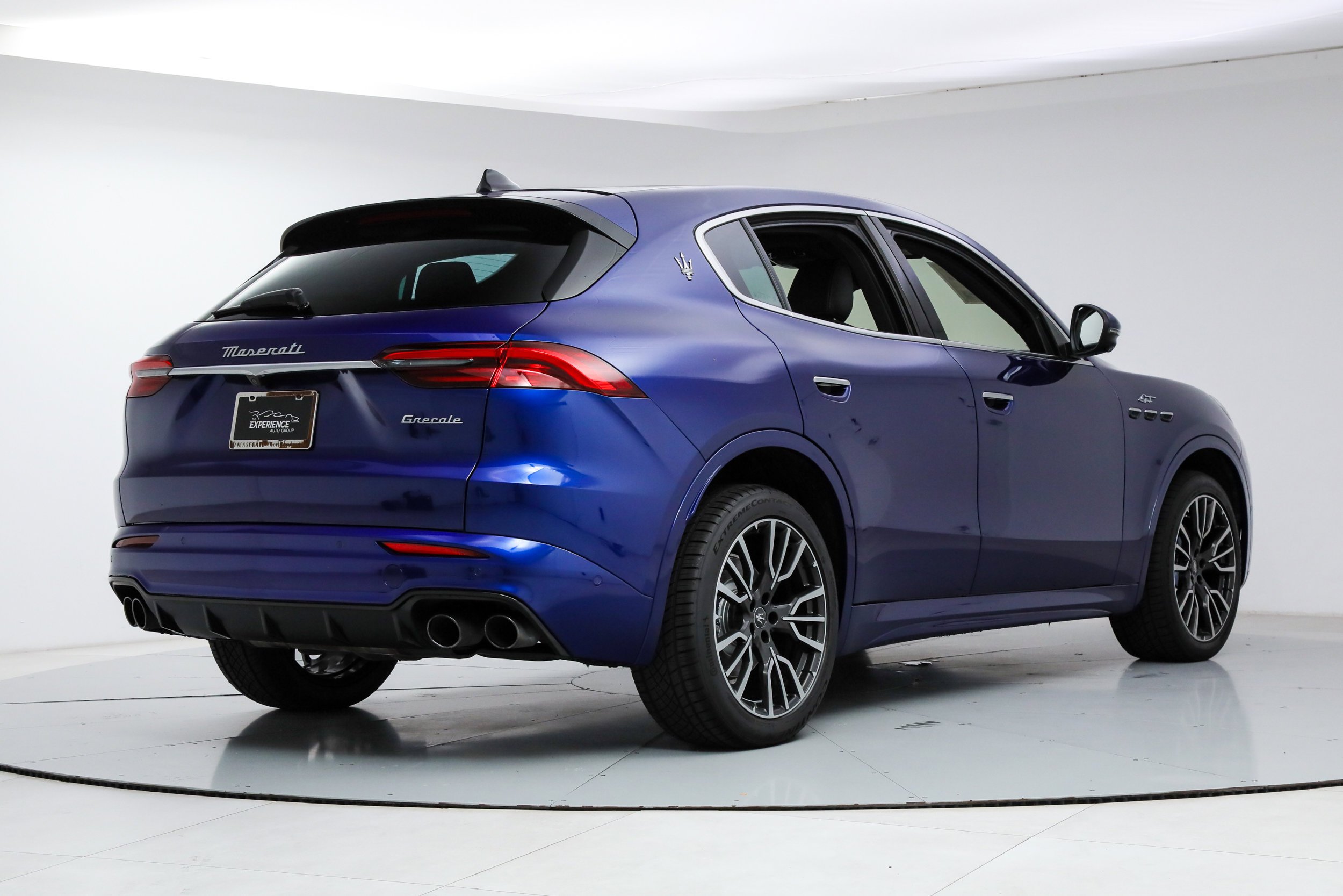 Certified Used 2023 Blue Maserati GT image 5