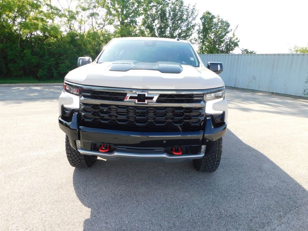 2026 Chevrolet Silverado 1500 ZR2 - Photo 13