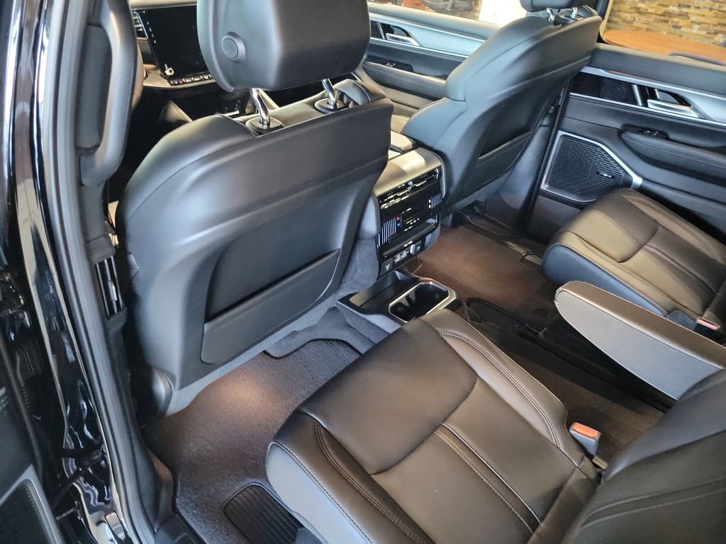 New 2026 High Gloss Black Jeep  image 11