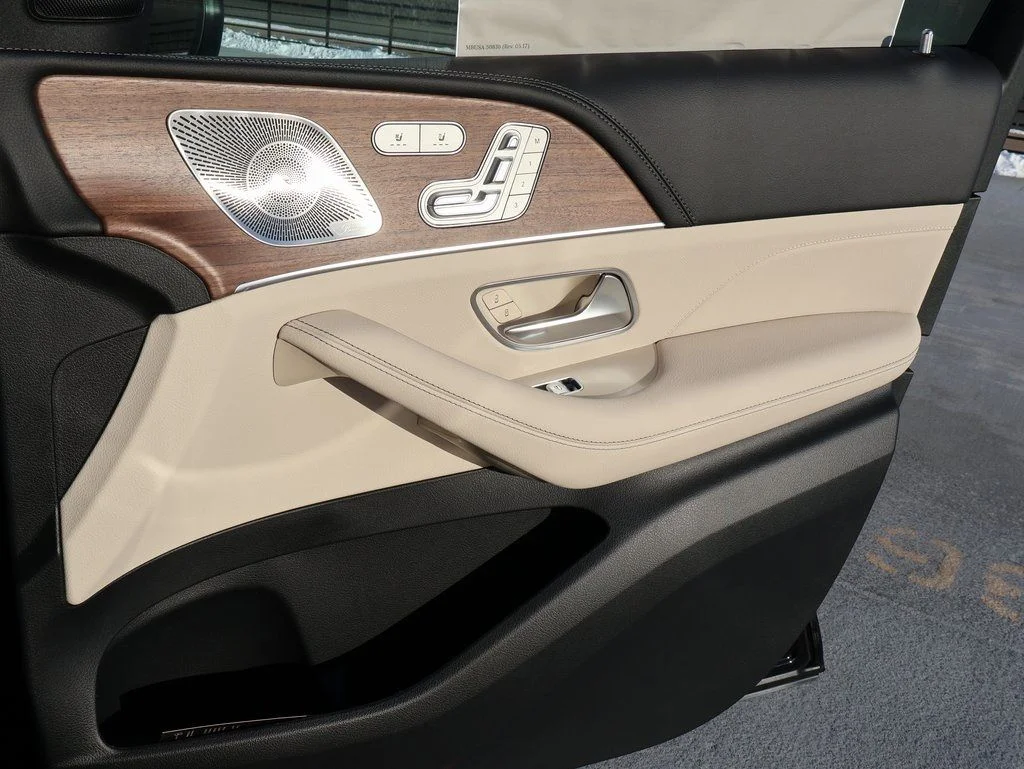 New 2026 Obsidian Black Metallic Mercedes-Benz GLE 350 image 13