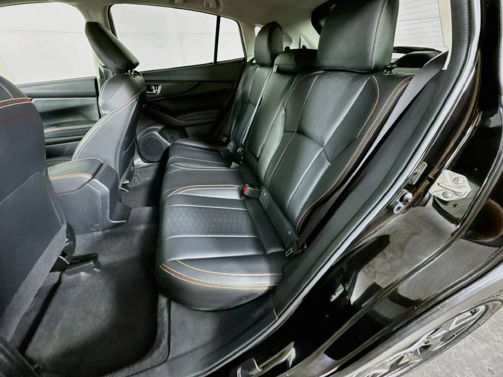 Used 2019 Black Subaru 2.0i Limited image 31