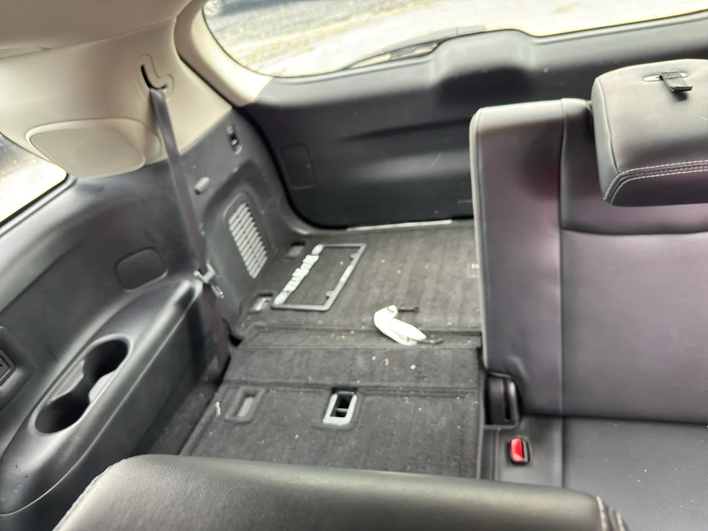 Used 2020 Majestic White INFINITI LUXE image 11