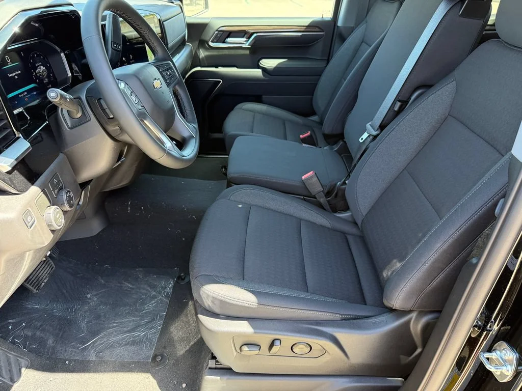 2026 Chevrolet Silverado 1500 LT - Photo 13