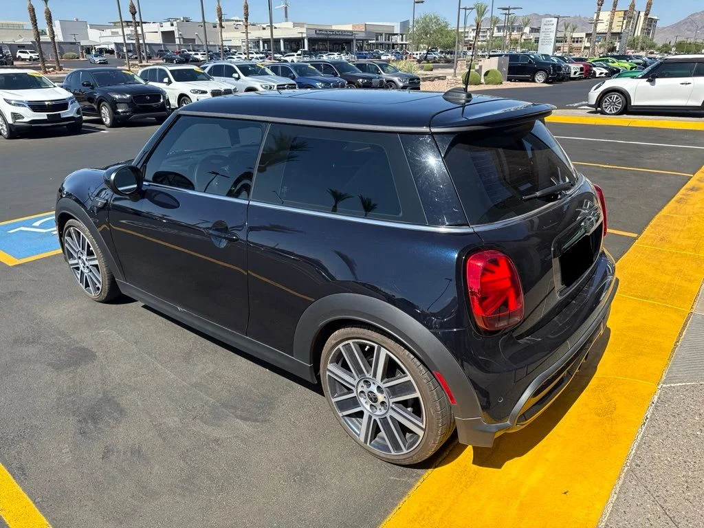 Certified Used 2023 MINI Yours Enigmatic Black met MINI Iconic image 5
