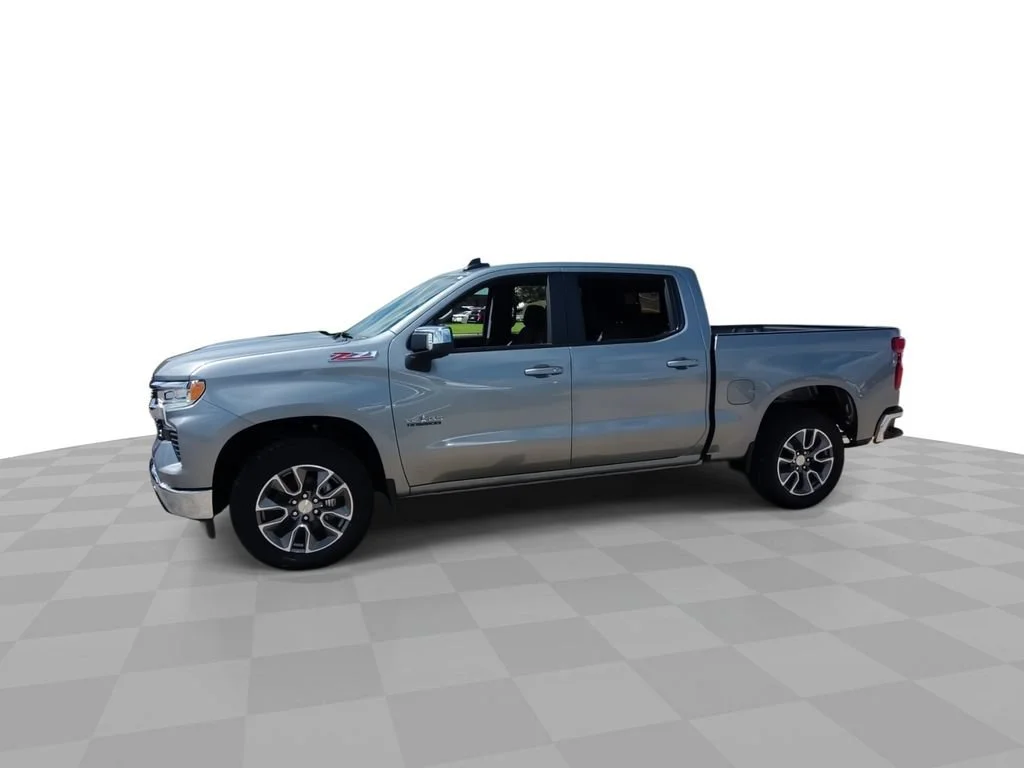 New 2026 Sterling Gray Metallic Chevrolet LT image 4