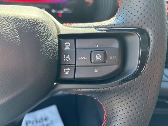 New 2026 Diamond Black Crystal Pearlcoat Dodge R/T image 30