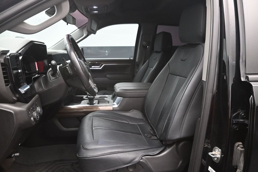 Used 2023 Black Chevrolet LT Trail Boss image 18