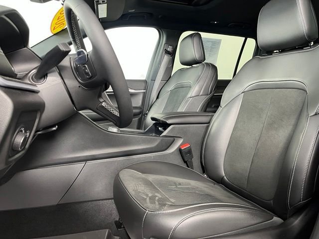 Used 2026 Silver Jeep Altitude image 17