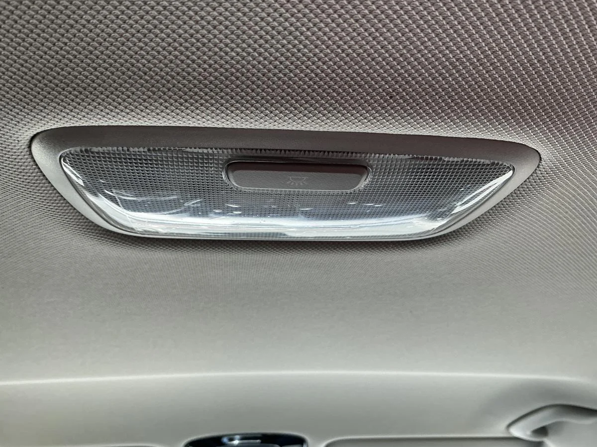 Used 2022 Red Hyundai Preferred image 39