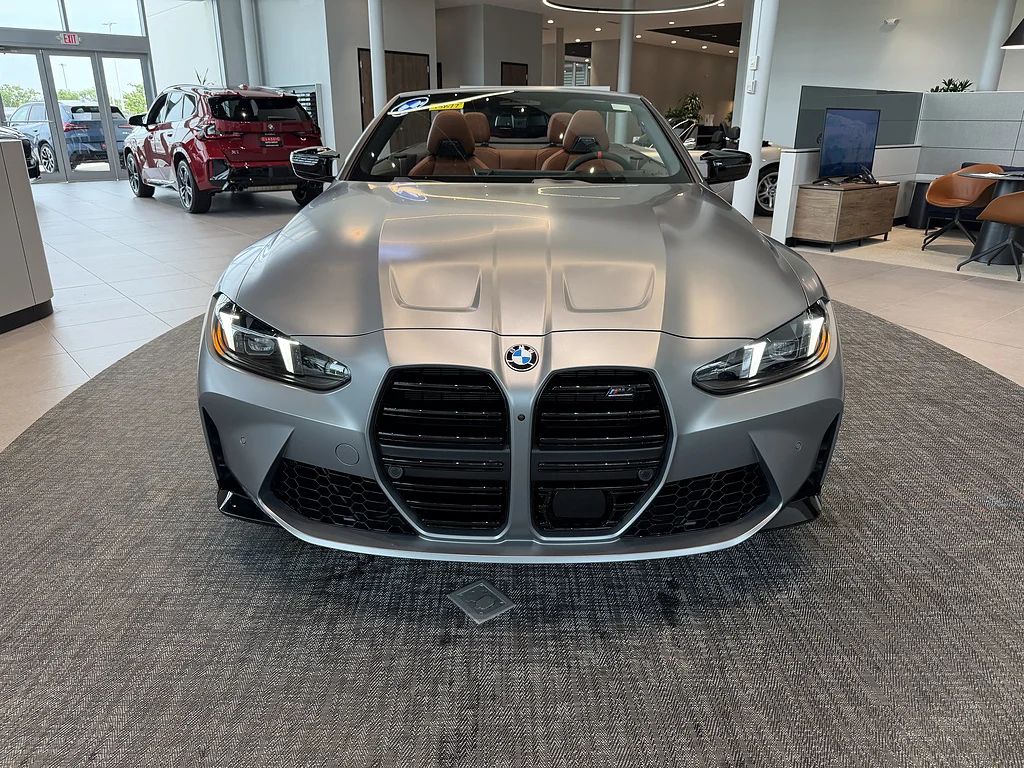 New 2027 Special Order Color BMW Competition xDrive image 2