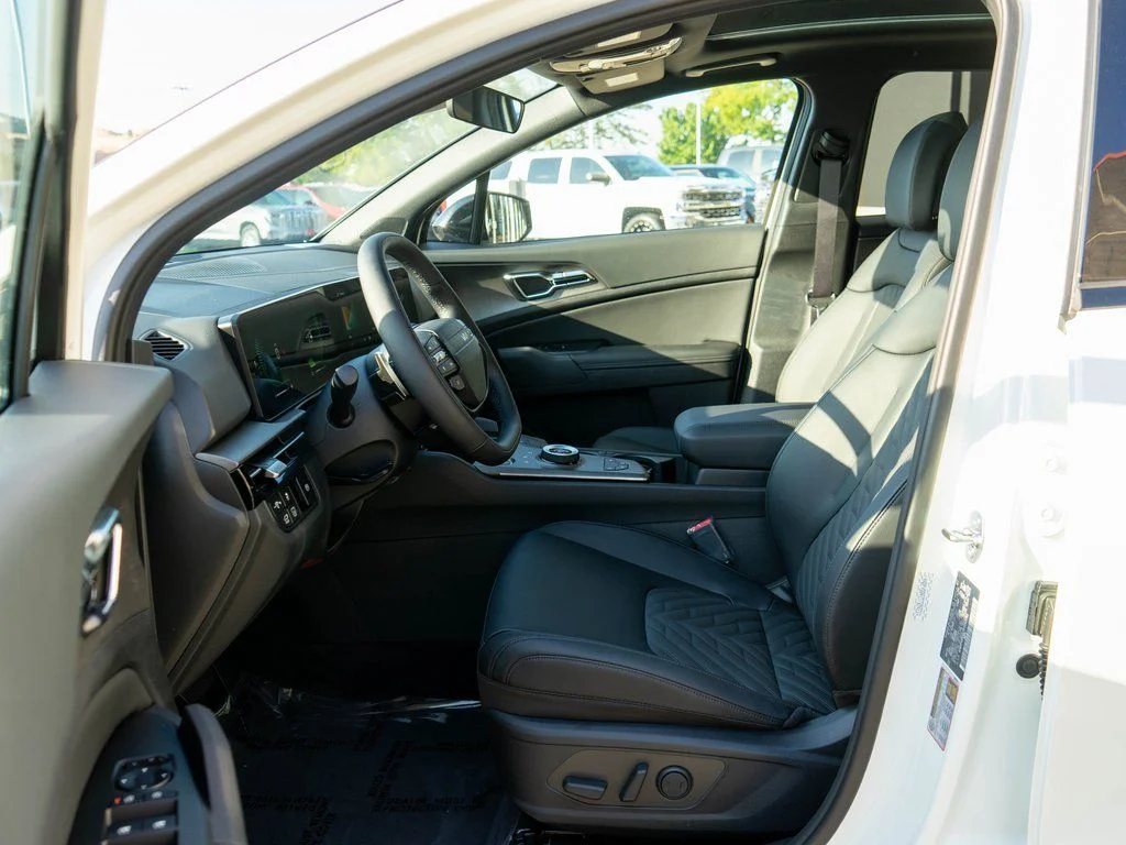 2026 Kia Sportage X-Line Hybrid - Photo 11