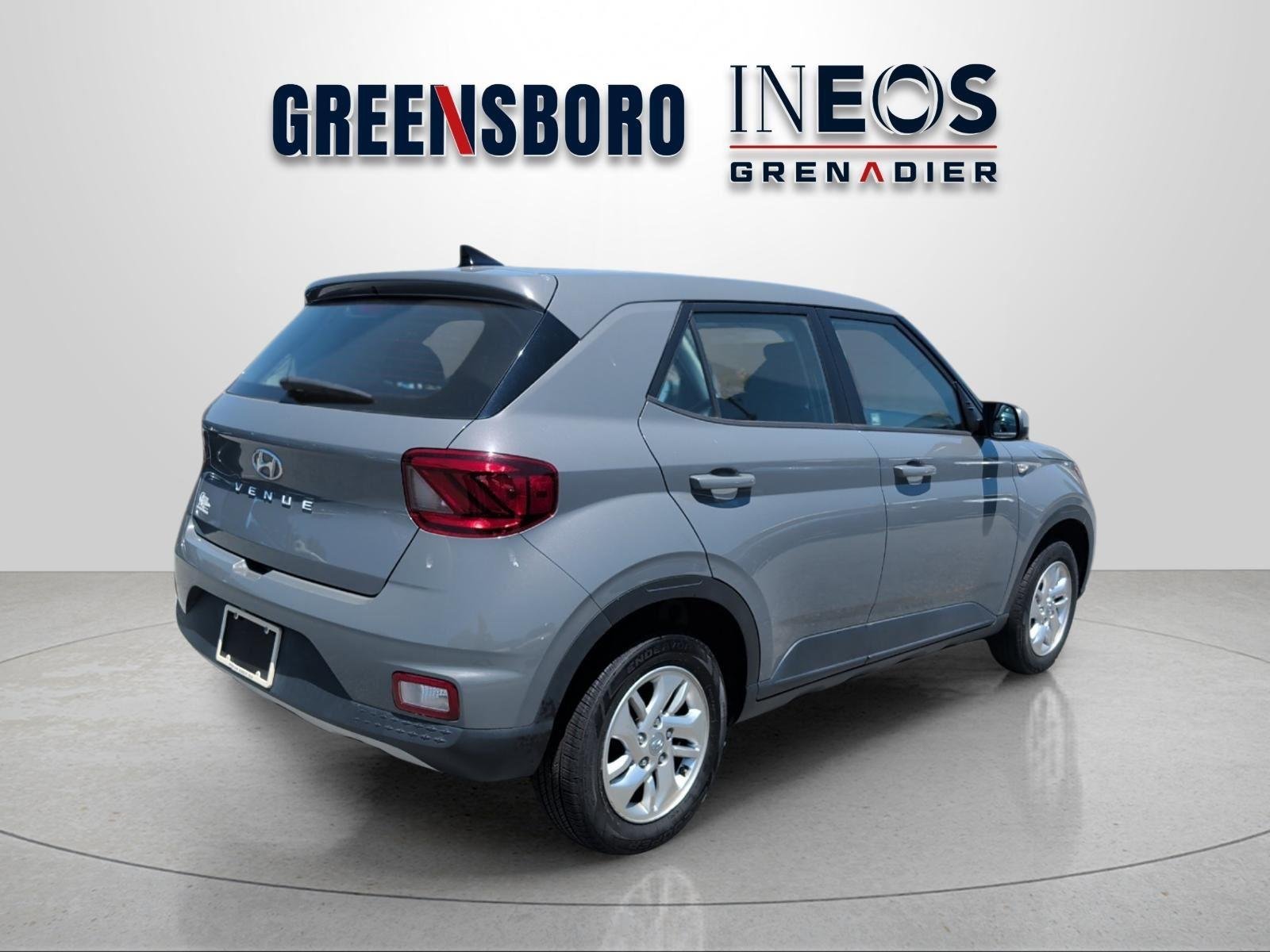 Used 2021 Galactic Gray Hyundai SE image 5