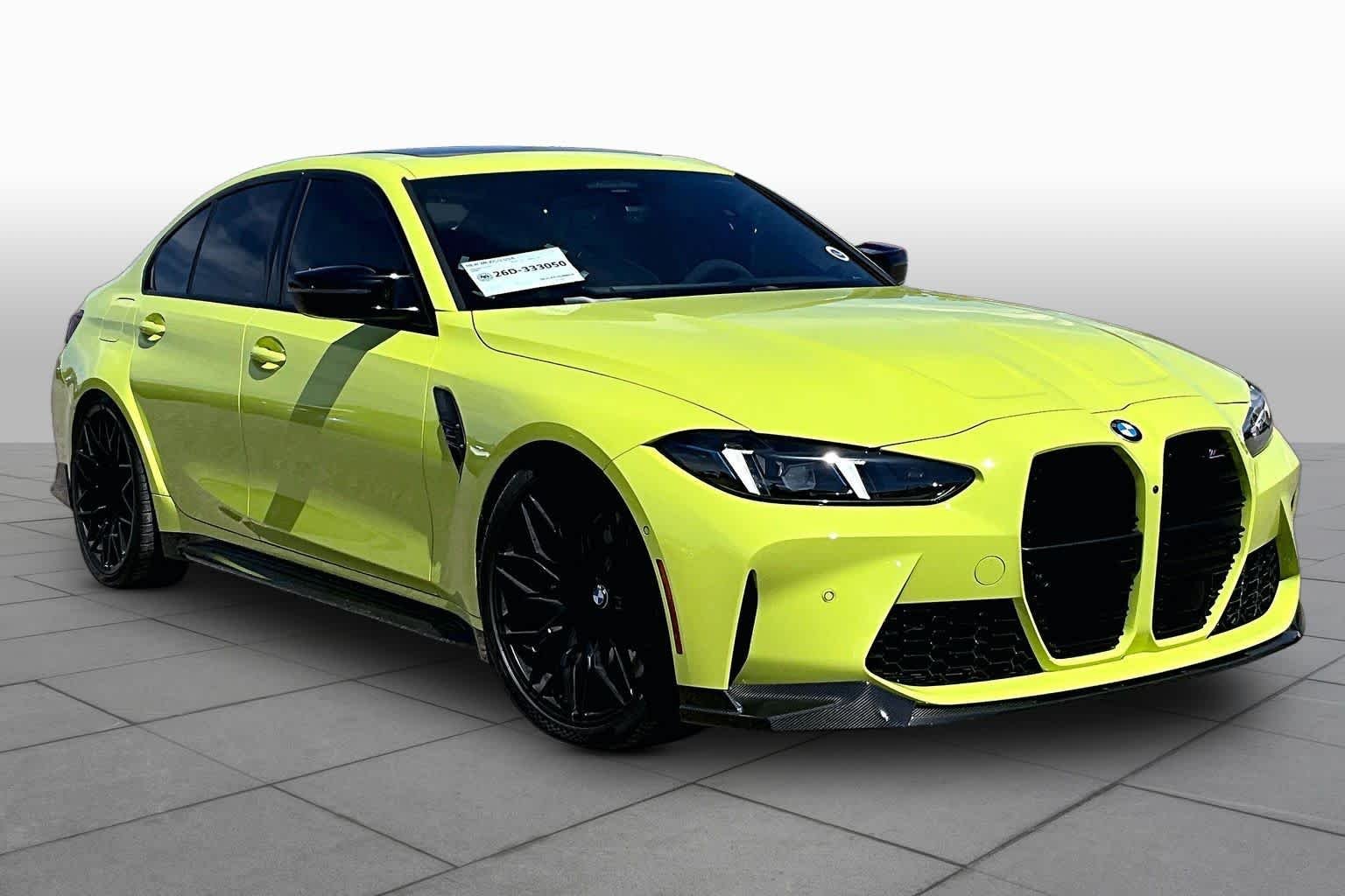 Used 2026 Sao Paulo Yellow BMW Competition xDrive image 2