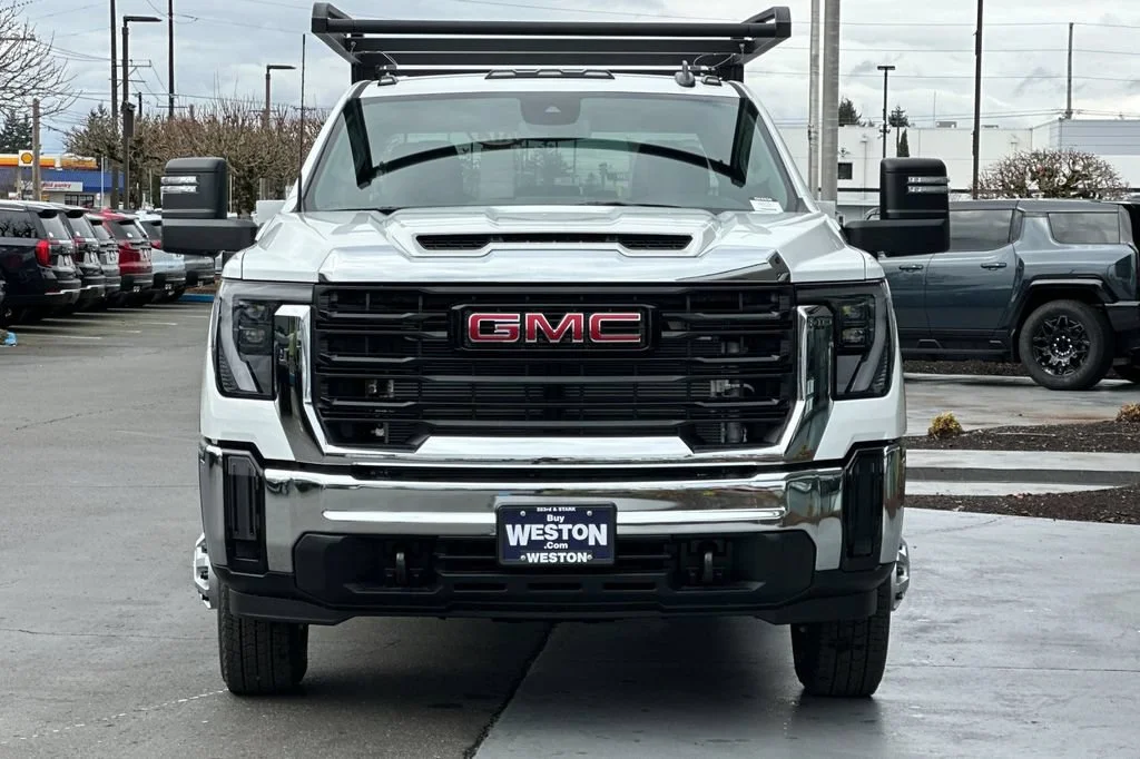 2026 GMC Sierra 3500HD Pro - Photo 6