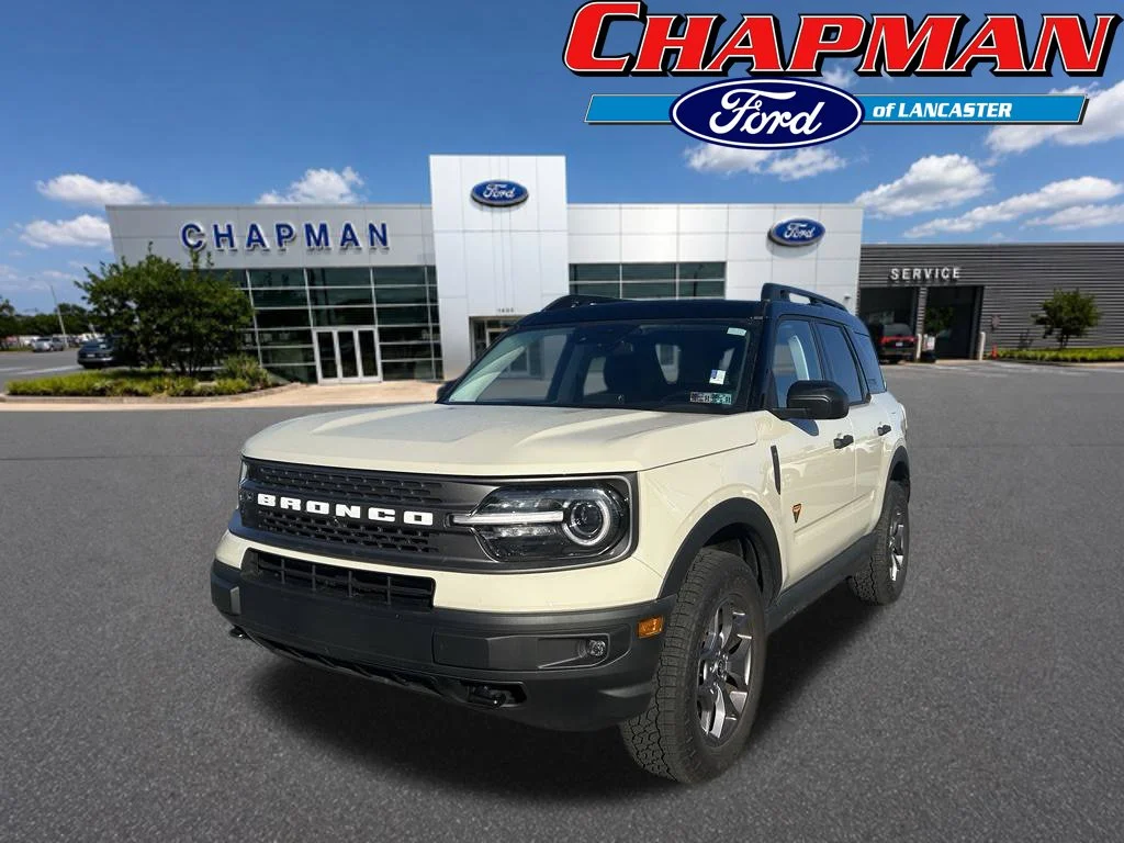 Used 2024 Desert Sand Ford Badlands image 1