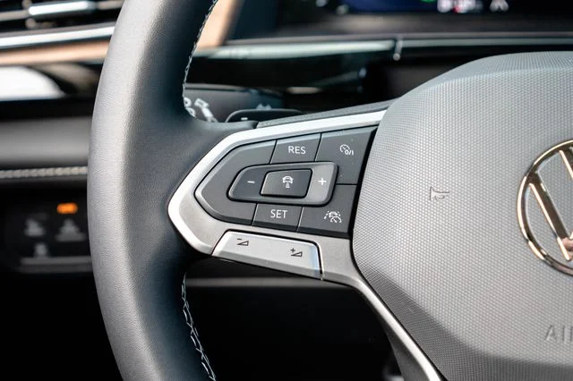 New 2026 Gray Volkswagen 2.0T SE w/Technology image 16