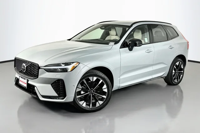2026 Volvo XC60 Plus