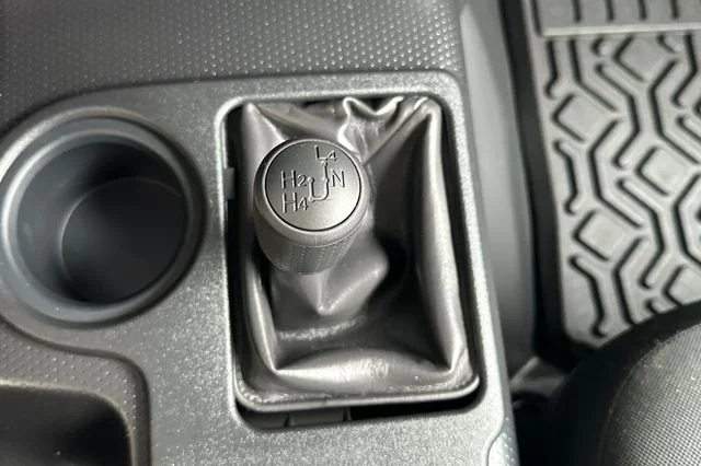 Used 2008 Blue Toyota Base image 33