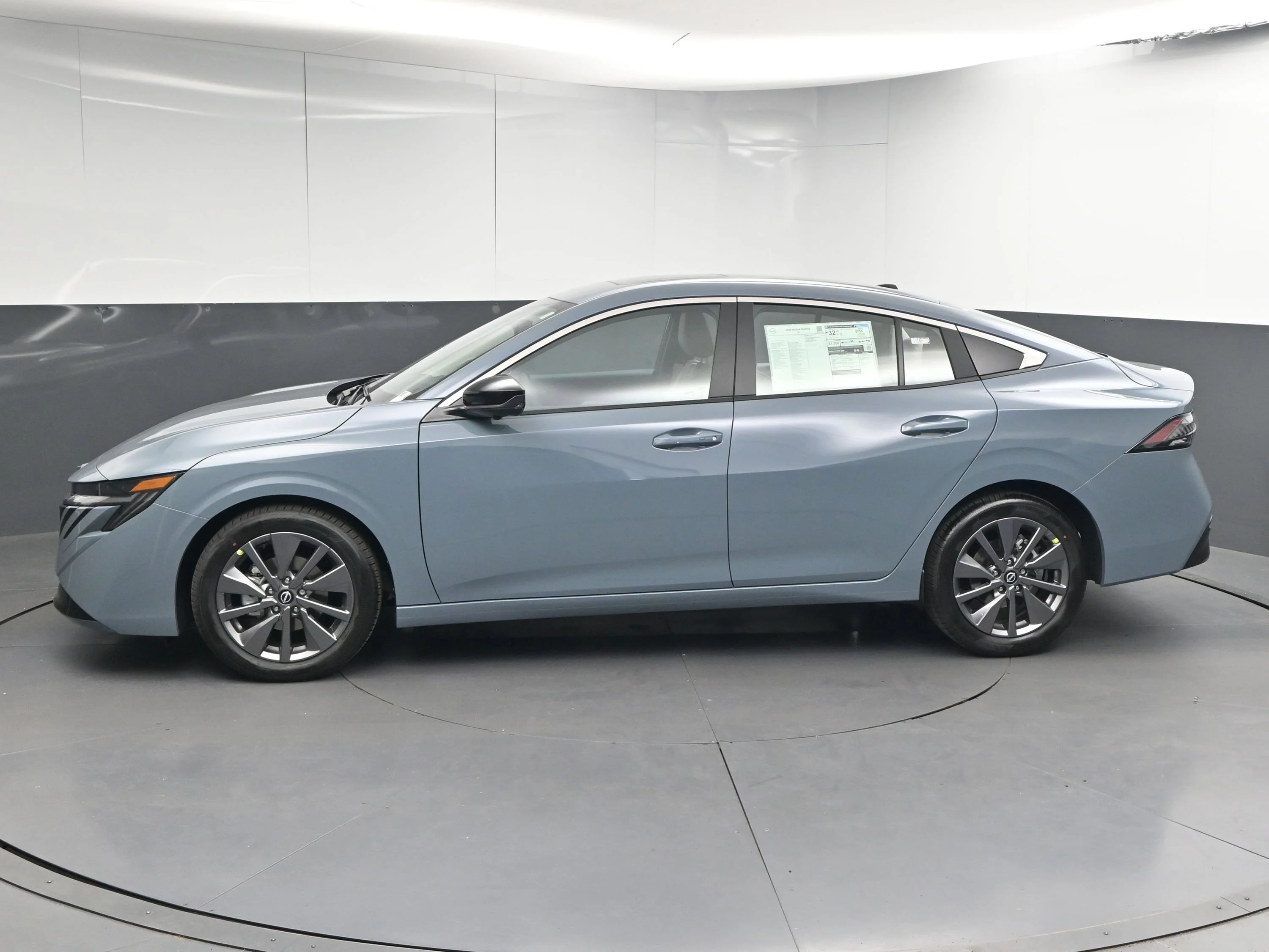 New 2026 Atlantic Gray Metallic Nissan SL image 4