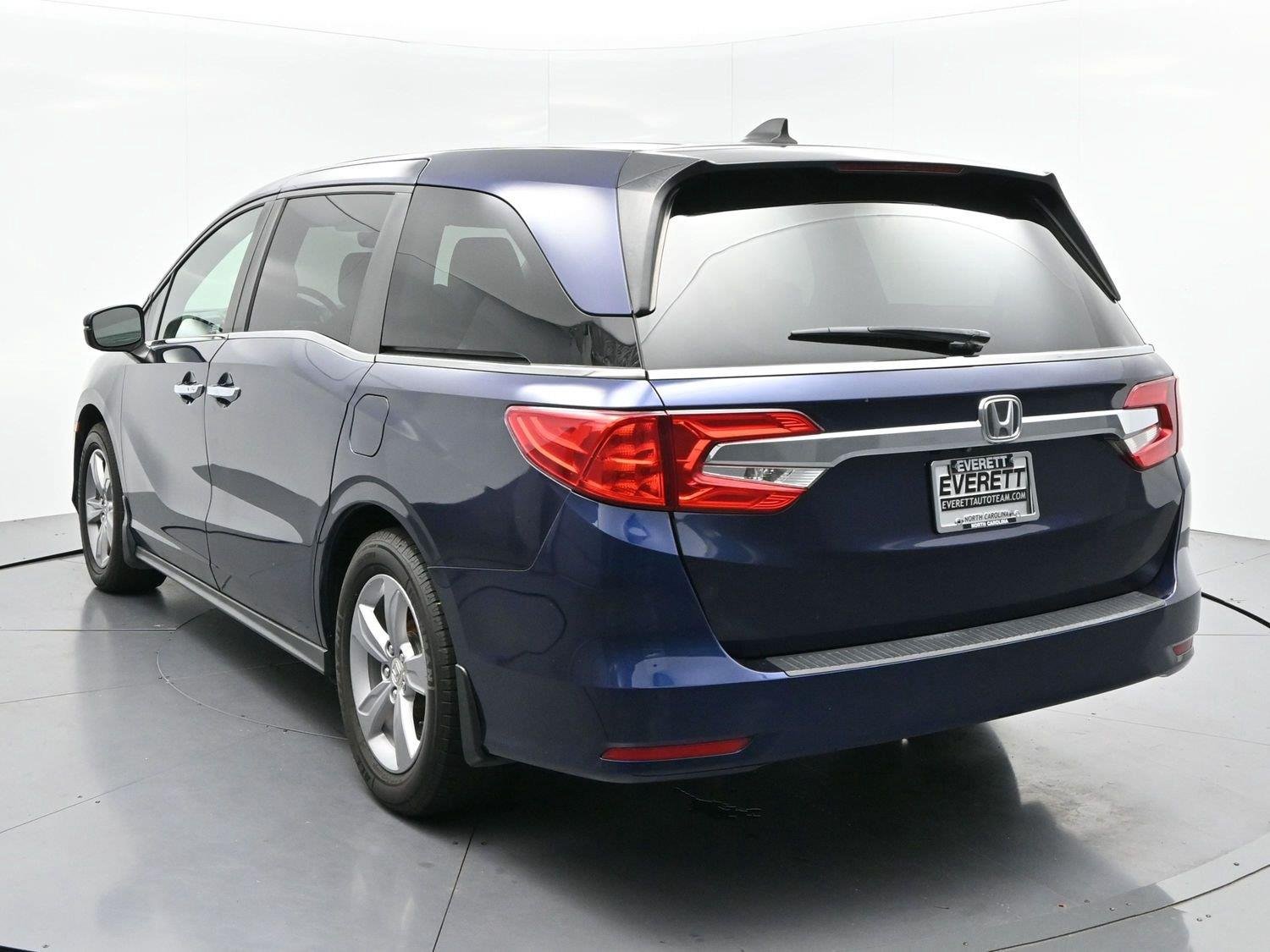 Used 2018 Blue Honda EX-L image 6