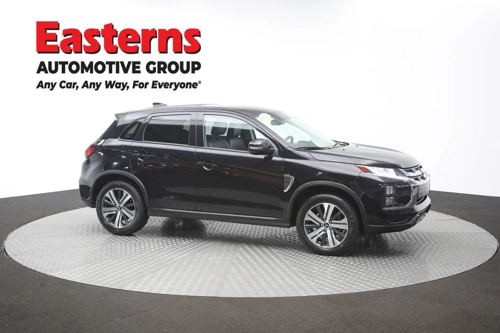 Used 2023 Black Mitsubishi 2.0 SE image 46