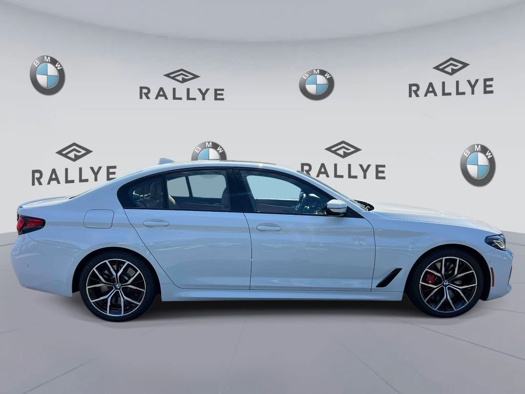 Certified Used 2023 Alpine White BMW 540i xDrive image 4