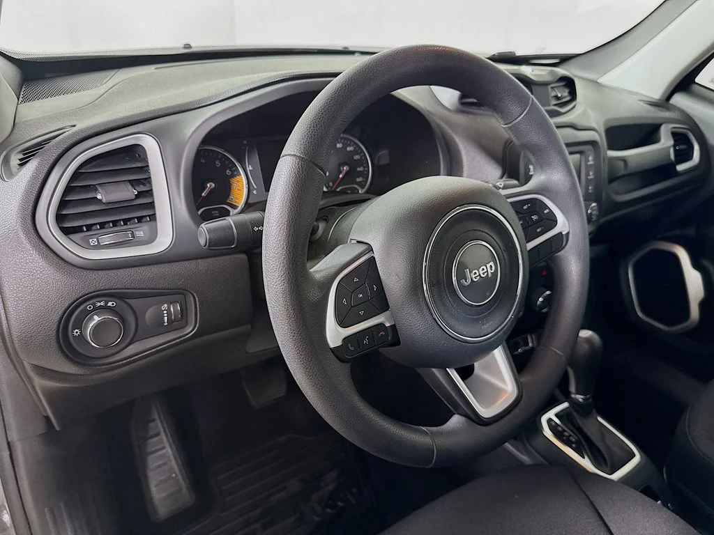 Used 2020 Gray Jeep Sport image 10