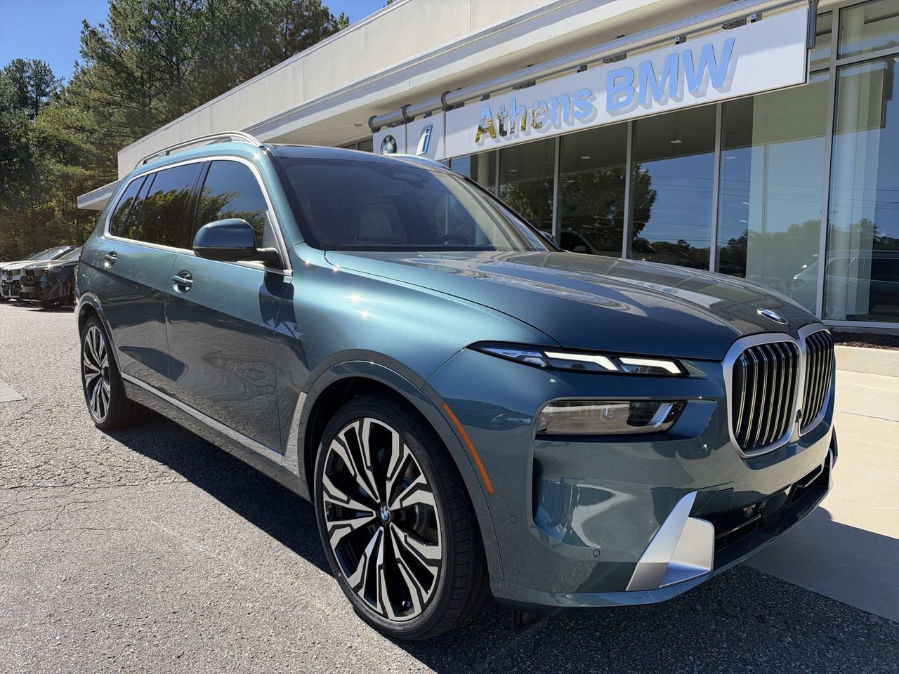 2027 BMW X7