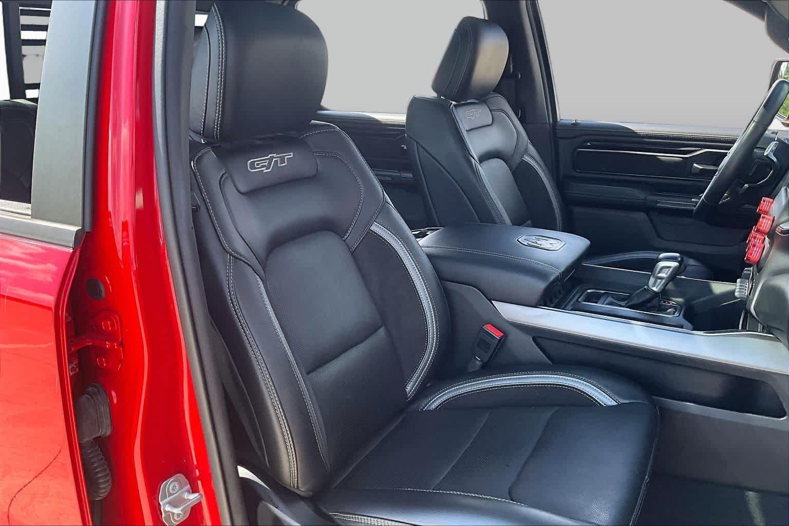 Used 2022 Flame Red Clearcoat Ram Laramie image 8
