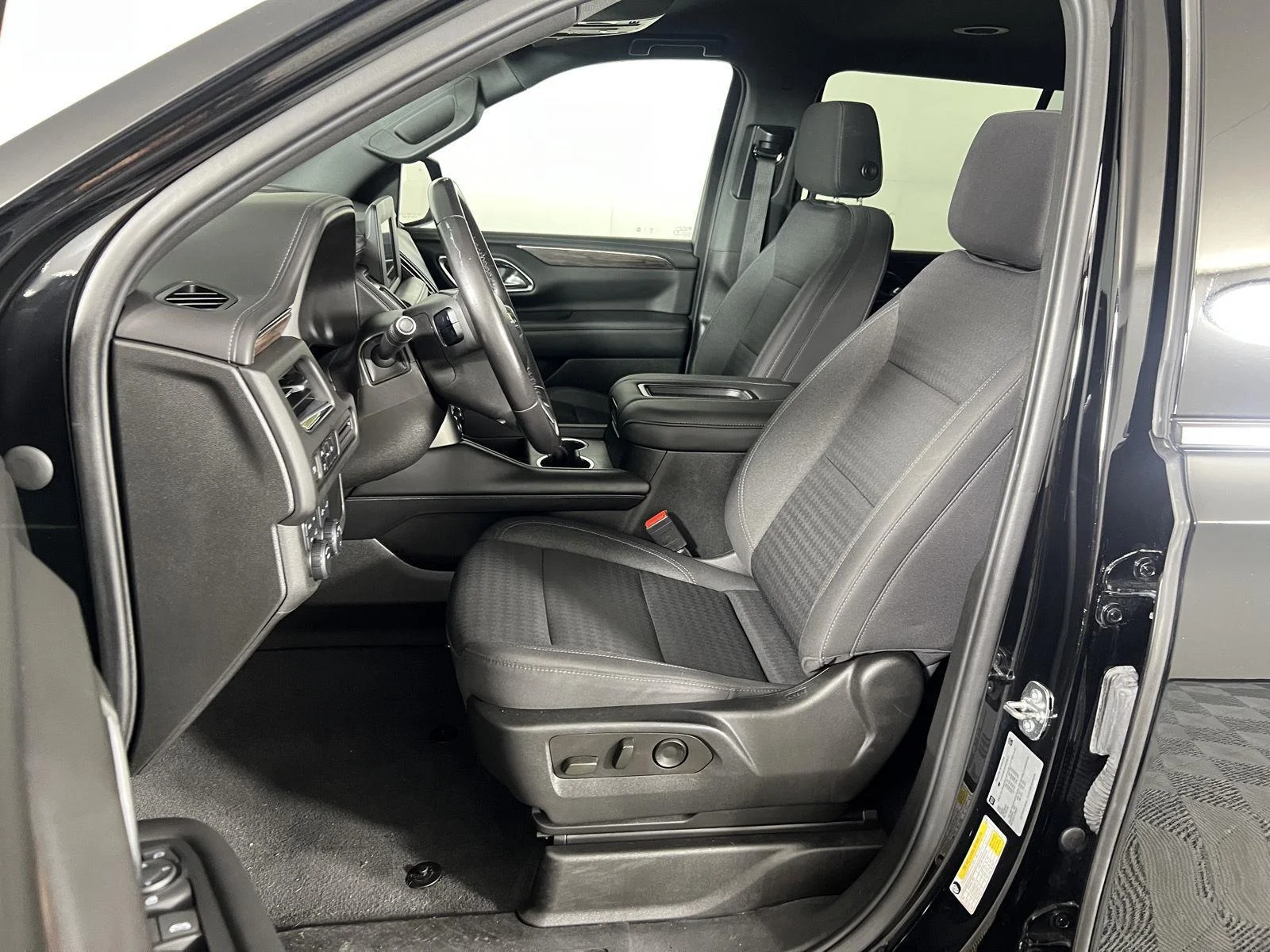 Used 2023 Black Chevrolet LS image 4