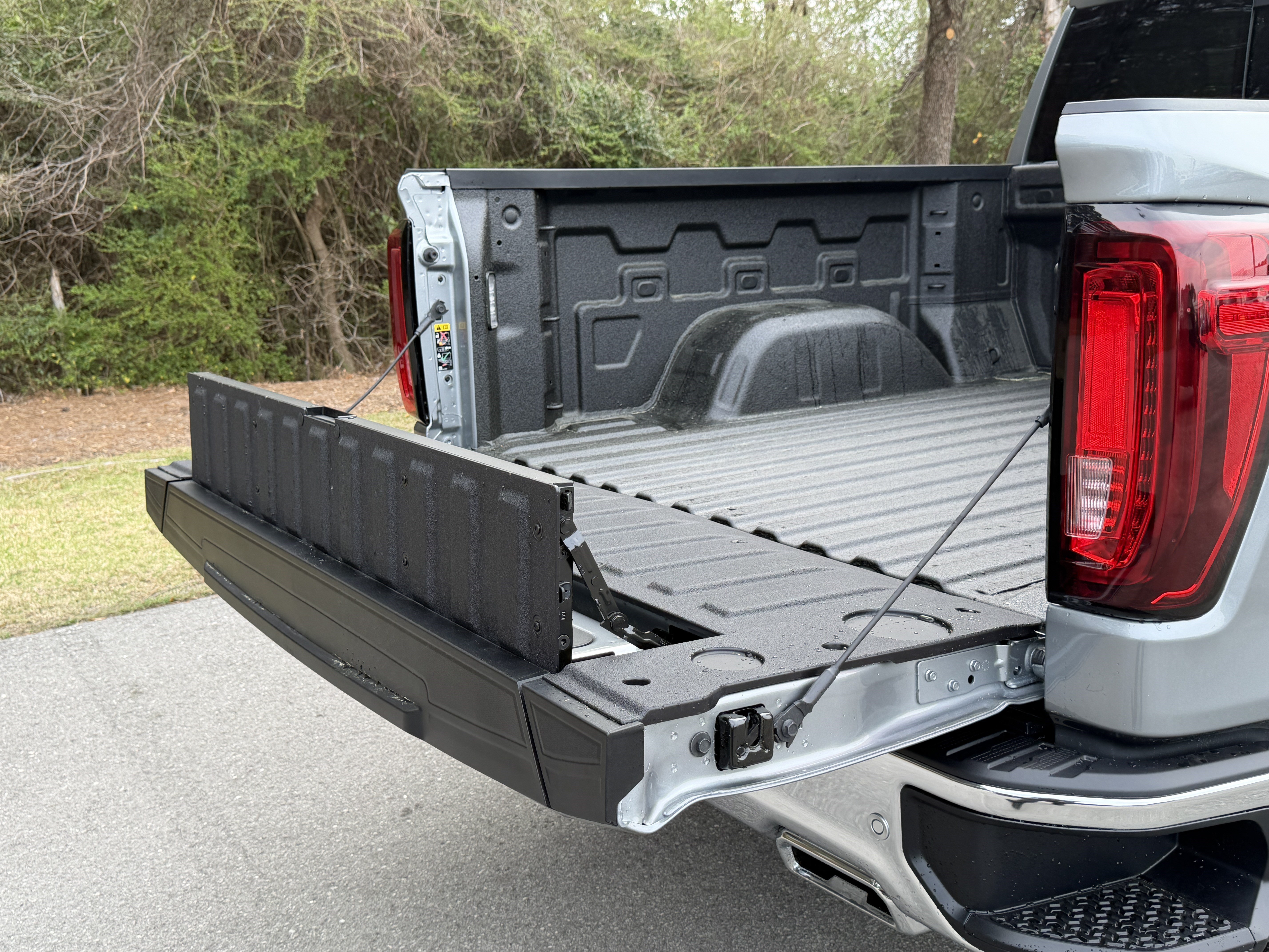 2026 GMC Sierra 1500 SLT - Photo 16