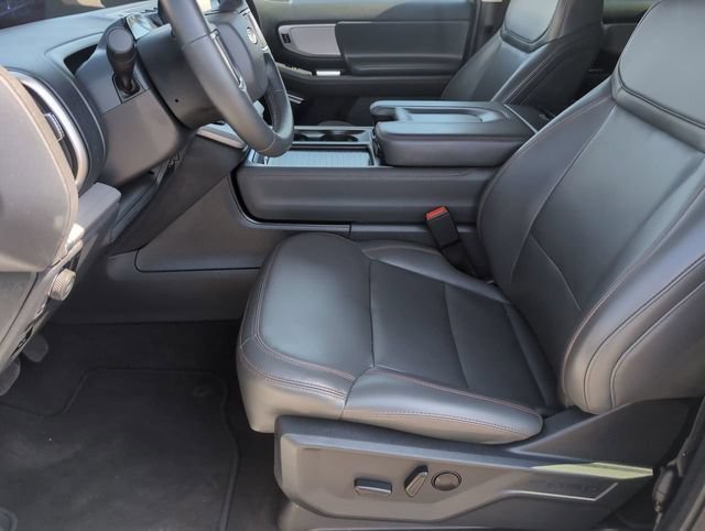 Used 2025 White Ford Active image 20