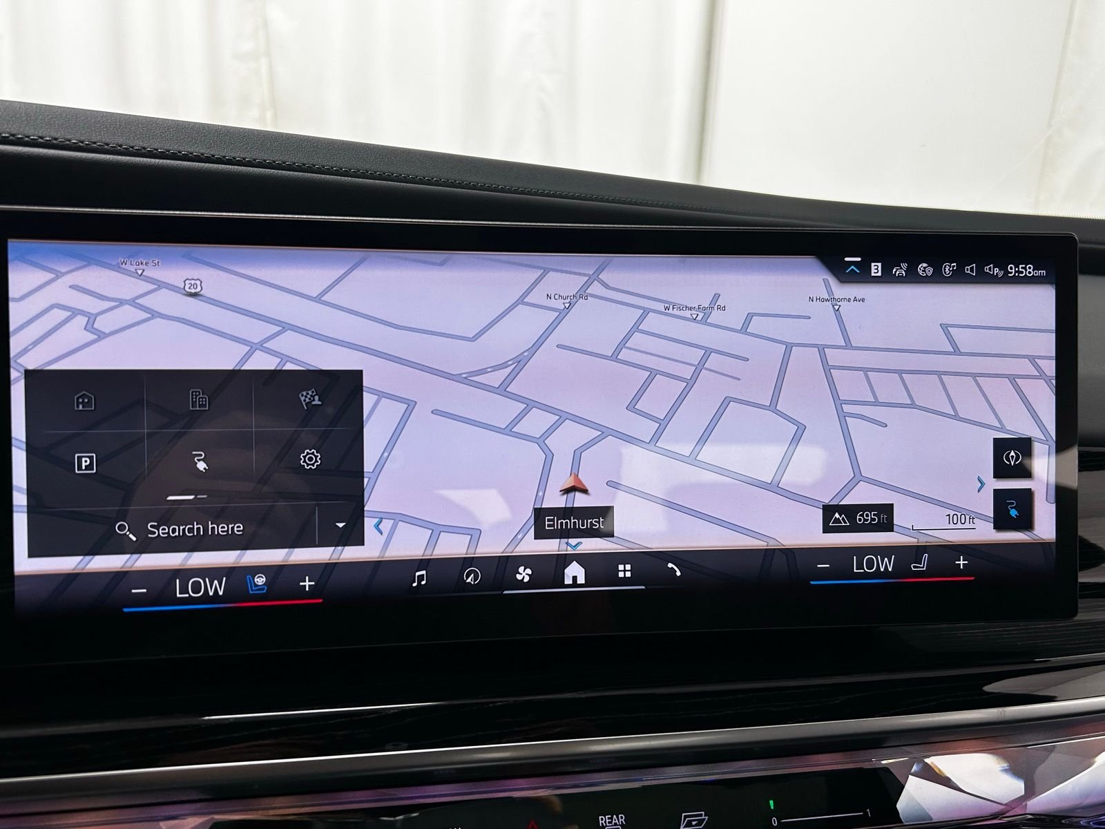 New 2026 Black Sapphire Metallic BMW xDrive60 image 25