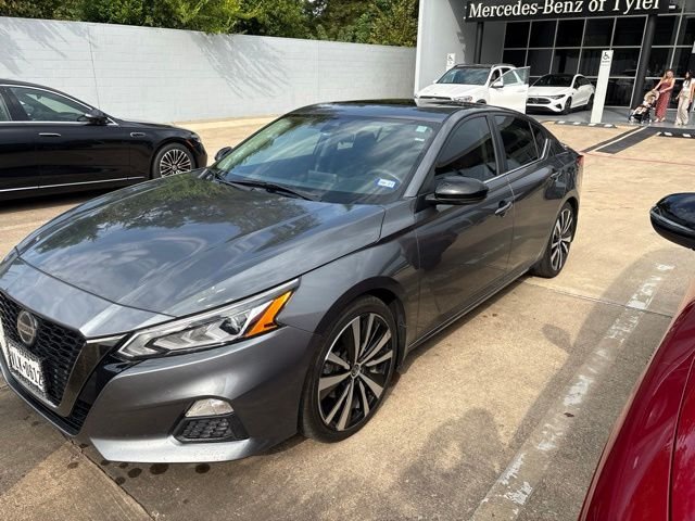Pre-Owned 2020 Nissan Altima 2.5 SR FWD 4D Sedan