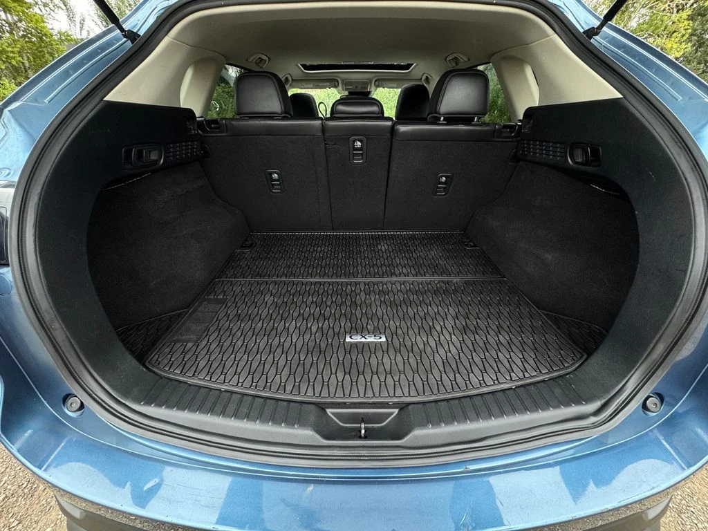 Used 2023 Eternal Blue Mica Mazda 2.5 S Preferred Package image 10