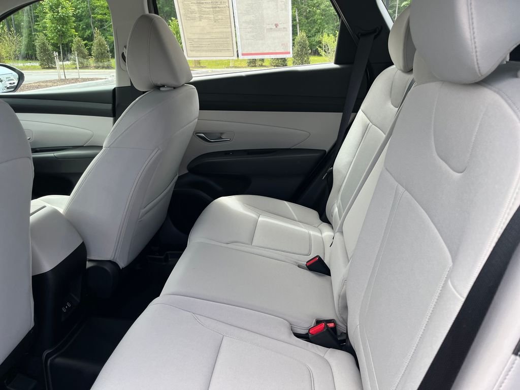 Used 2026 Shimmering Silver Hyundai SE image 25