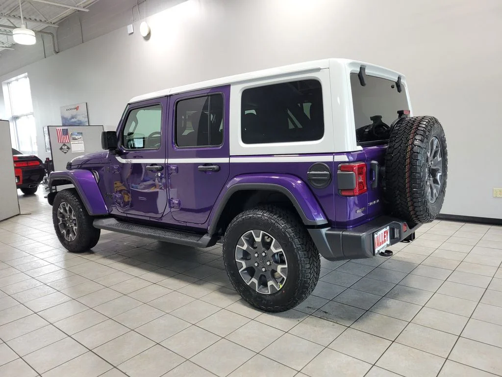 New 2026 Reign Exterior Paint Jeep Sahara image 6