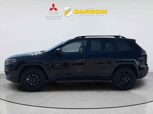 Used 2023 Black Jeep Altitude image 2