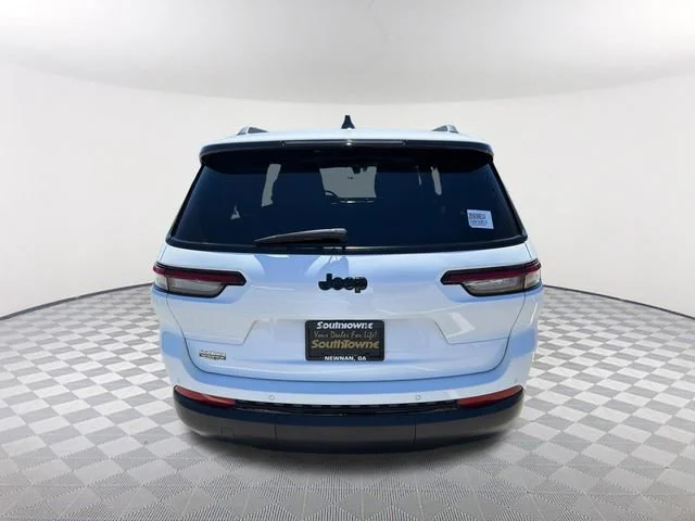 Used 2025 White Jeep Altitude X 4x2 image 6