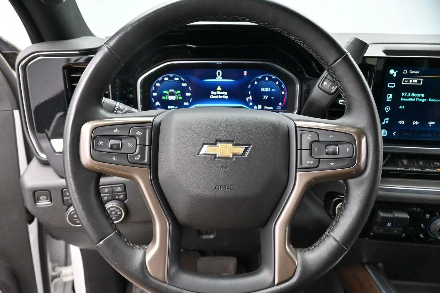 Used 2024 Summit White Chevrolet High Country image 14