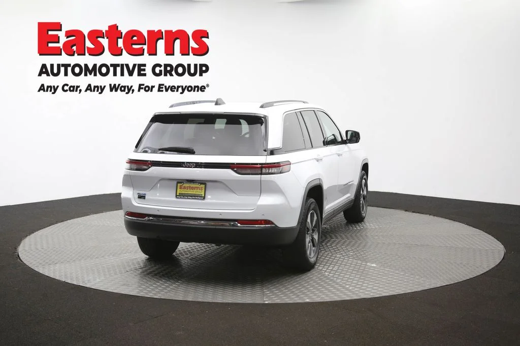 Used 2023 White Jeep 4xe image 43