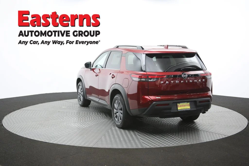 Used 2025 Red Nissan SV image 65