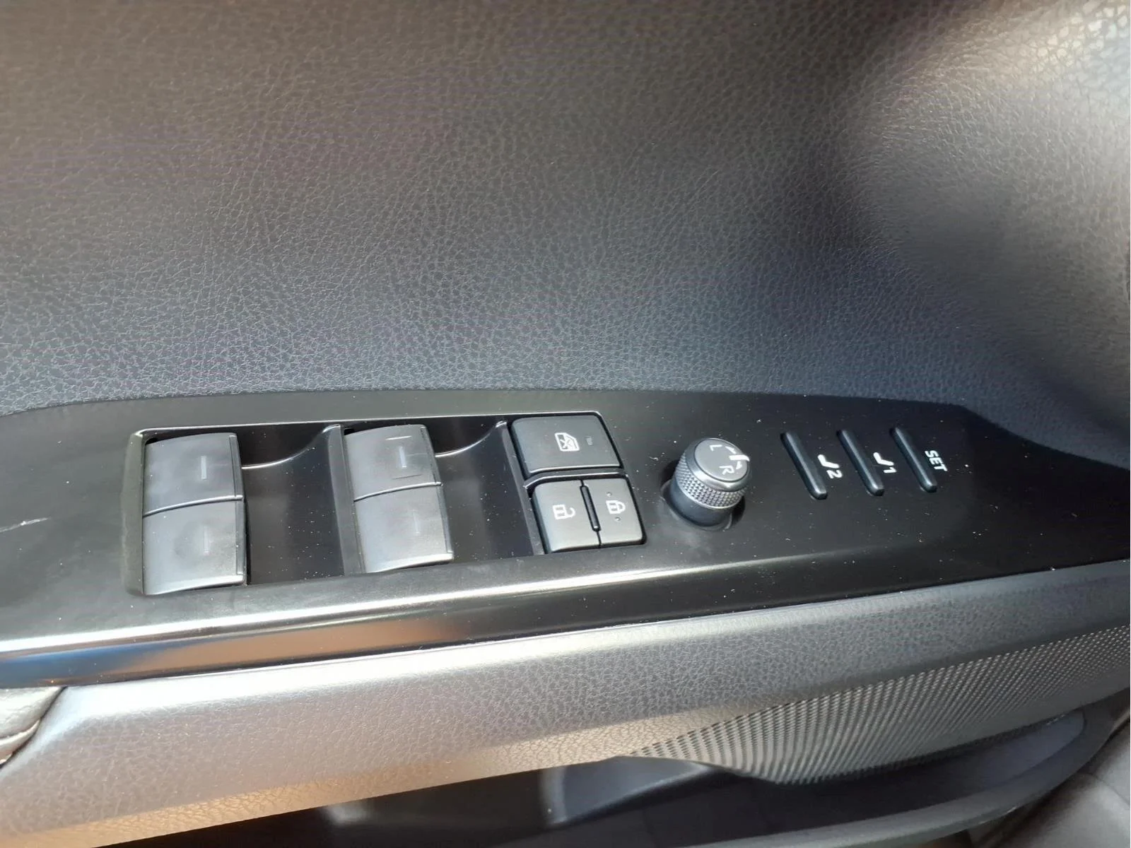 New 2026 Underground Toyota XSE image 16