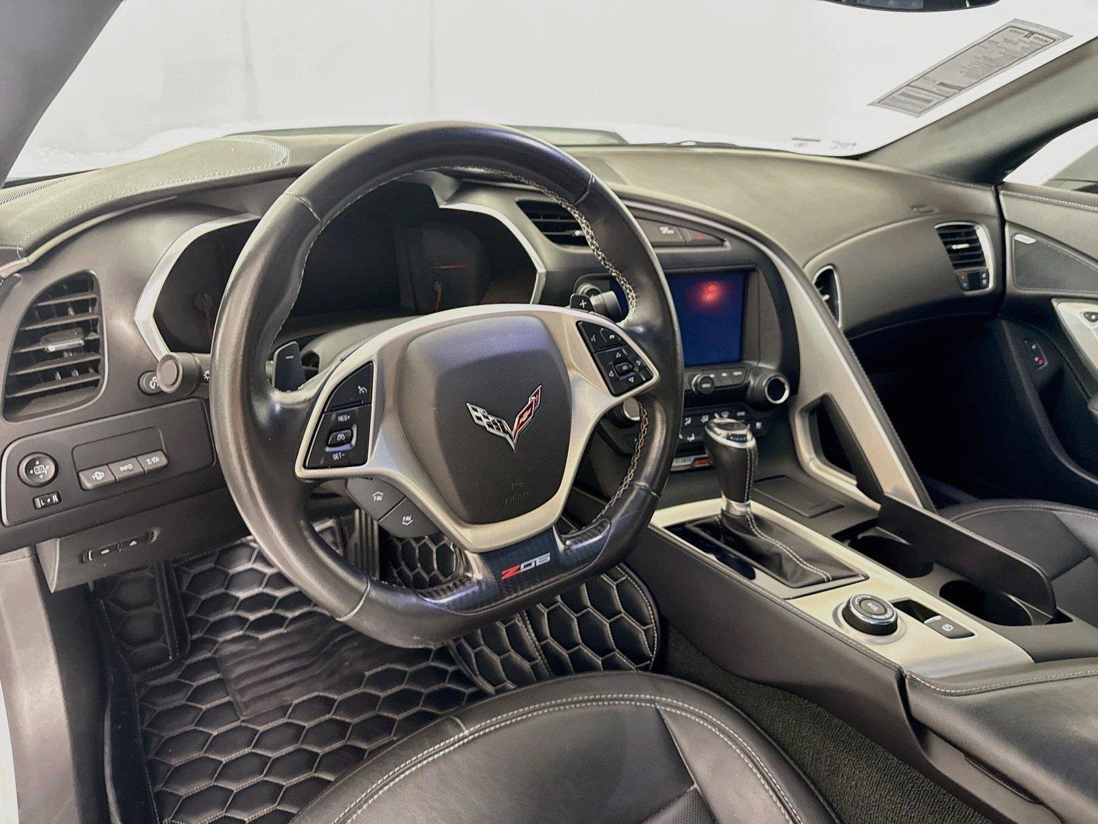 Used 2016 Arctic White Chevrolet Z06 2LZ image 4