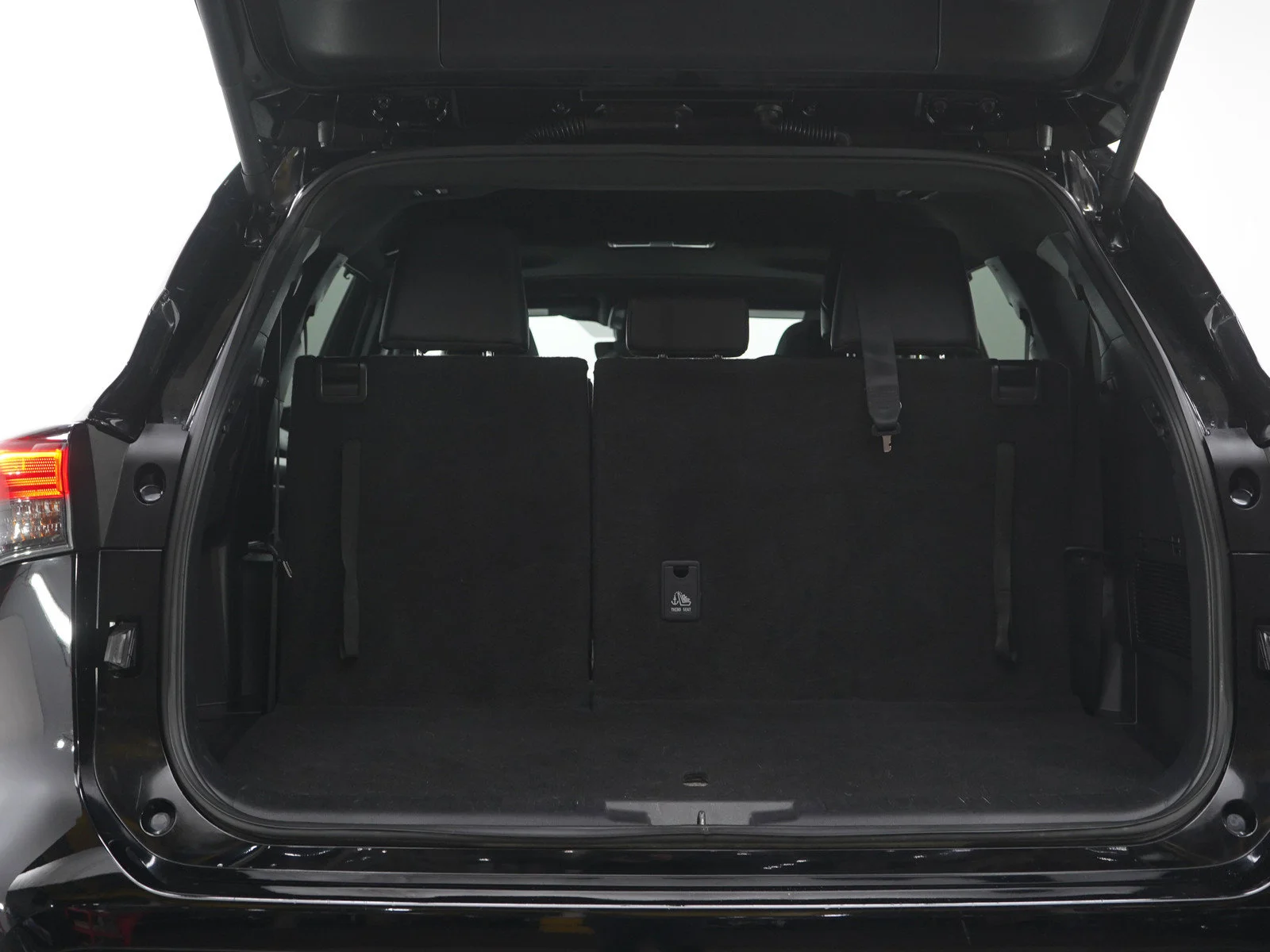 Used 2025 Black Toyota XSE AWD (Natl) image 18