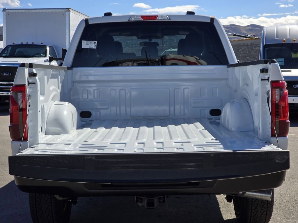 New 2026 Oxford White Ford XL image 21